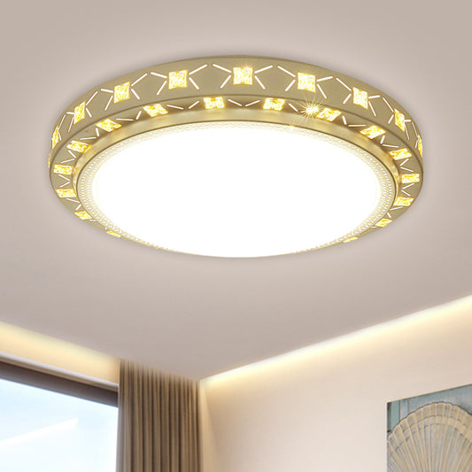 Metallic Round/Square Flush Lamp Contemporary LED Ceiling Flush Mount in White with Beveled Crystal Deco White Round Clearhalo 'Ceiling Lights' 'Close To Ceiling Lights' 'Close to ceiling' 'Flush mount' Lighting' 1649835