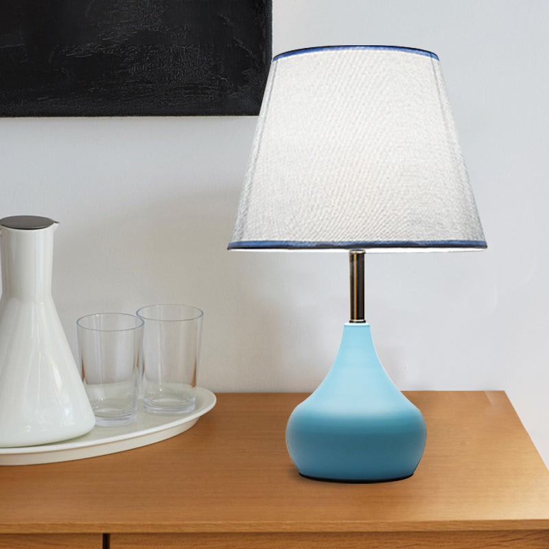 Conical Study Room Table Light Fabric 1 Head Modern Reading Lamp with Vase Base in Pink/White/Yellow Clearhalo 'Lamps' 'Table Lamps' Lighting' 1649900