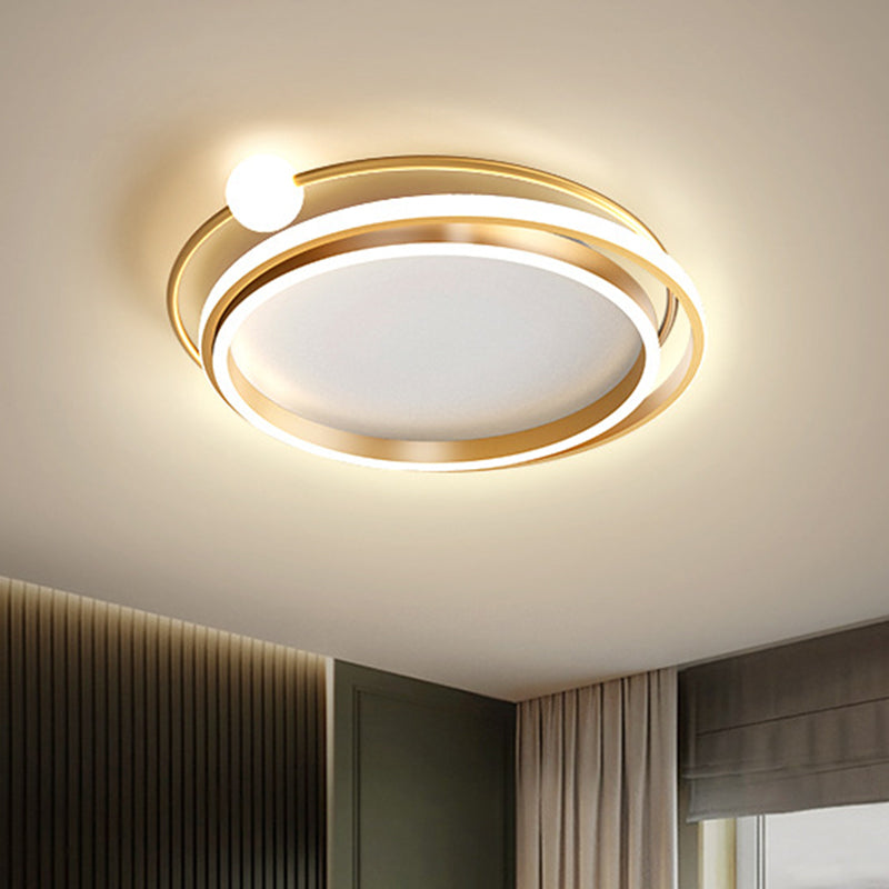 Metallic Overlap Circle Ceiling Flush Minimalism 20.5"/24.5" Wide LED Gold Flush Mount, Warm/White Light - Clearhalo - 'Ceiling Lights' - 'Close To Ceiling Lights' - 'Close to ceiling' - 'Flush mount' - Lighting' - 1650703