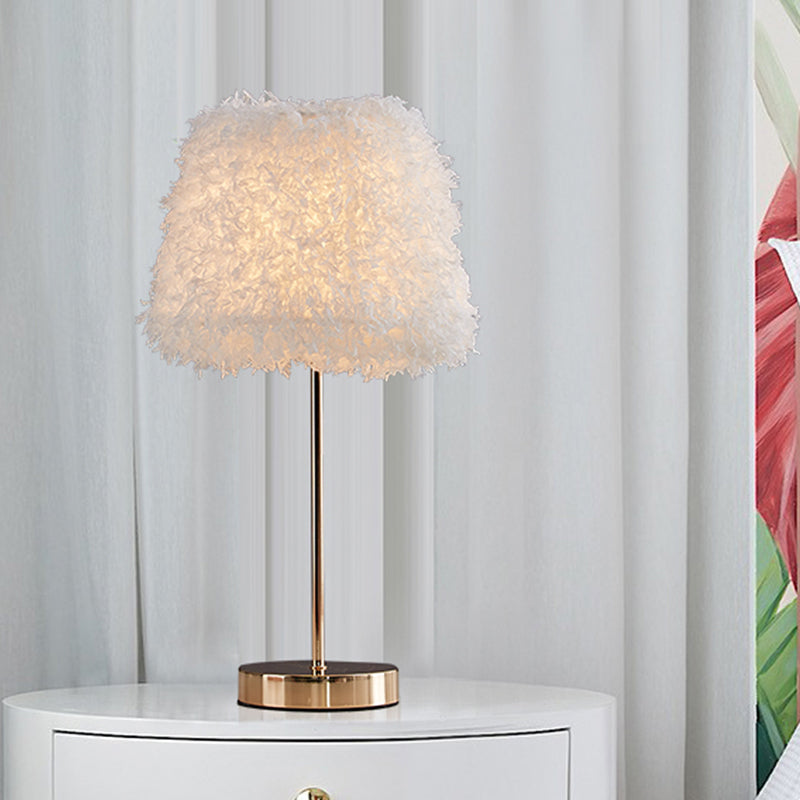 Pink/White Feather Conical Nightstand Lamp Modernist 1-Head Reading Book Light with White/Gold Base Clearhalo 'Lamps' 'Table Lamps' Lighting' 1652024
