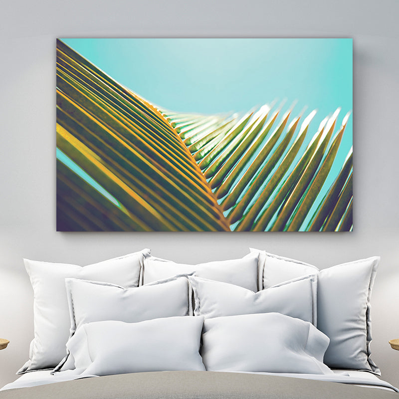 Coconut Branch Wall Art Tropical Beautiful Palm Leaf Canvas Print in Green on Blue Clearhalo 'Art Gallery' 'Canvas Art' 'Coastal Art Gallery' 'Nautical' Arts' 1652388