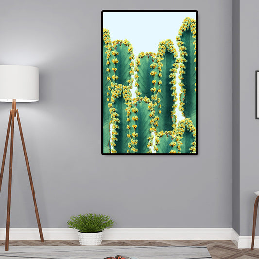 Novelty Cactus Canvas Wall Art for Bedroom Botanix Wall Decoration in Green, Texture Green Clearhalo 'Art Gallery' 'Canvas Art' 'Contemporary Art Gallery' 'Modern' Arts' 1652587