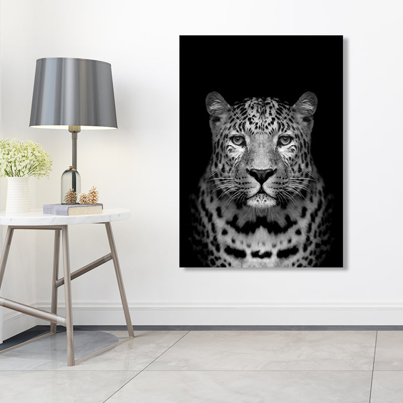 Leopard Wall Decor Contemporary Canvas Wall Art in Dark Color for Living Room Grey Clearhalo 'Art Gallery' 'Canvas Art' 'Contemporary Art Gallery' 'Modern' Arts' 1652789