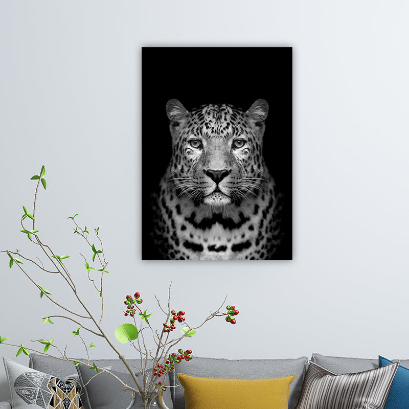 Leopard Wall Decor Contemporary Canvas Wall Art in Dark Color for Living Room Clearhalo 'Art Gallery' 'Canvas Art' 'Contemporary Art Gallery' 'Modern' Arts' 1652790