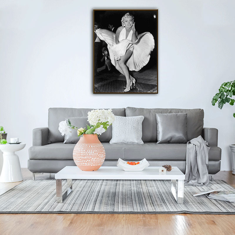 Marilyn Monroe Wall Art Light-Color Canvas Print Wall Decor for Boys Bedroom, Textured Black Clearhalo 'Arts' 'Canvas Art' 1653606
