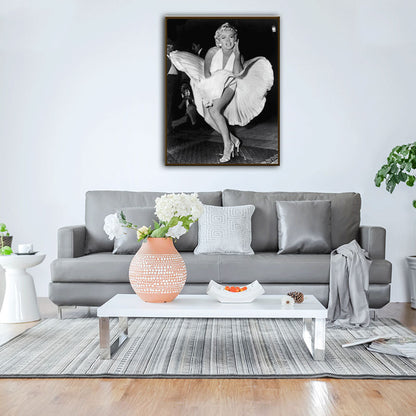 Marilyn Monroe Wall Art Light-Color Canvas Print Wall Decor for Boys Bedroom, Textured Black Clearhalo 'Arts' 'Canvas Art' 1653606