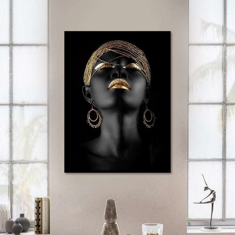 Gold Glam Canvas Wall Art Photographs Woman Face Paints Wall Decor for Living Room Clearhalo 'Arts' 'Canvas Art' 1654182