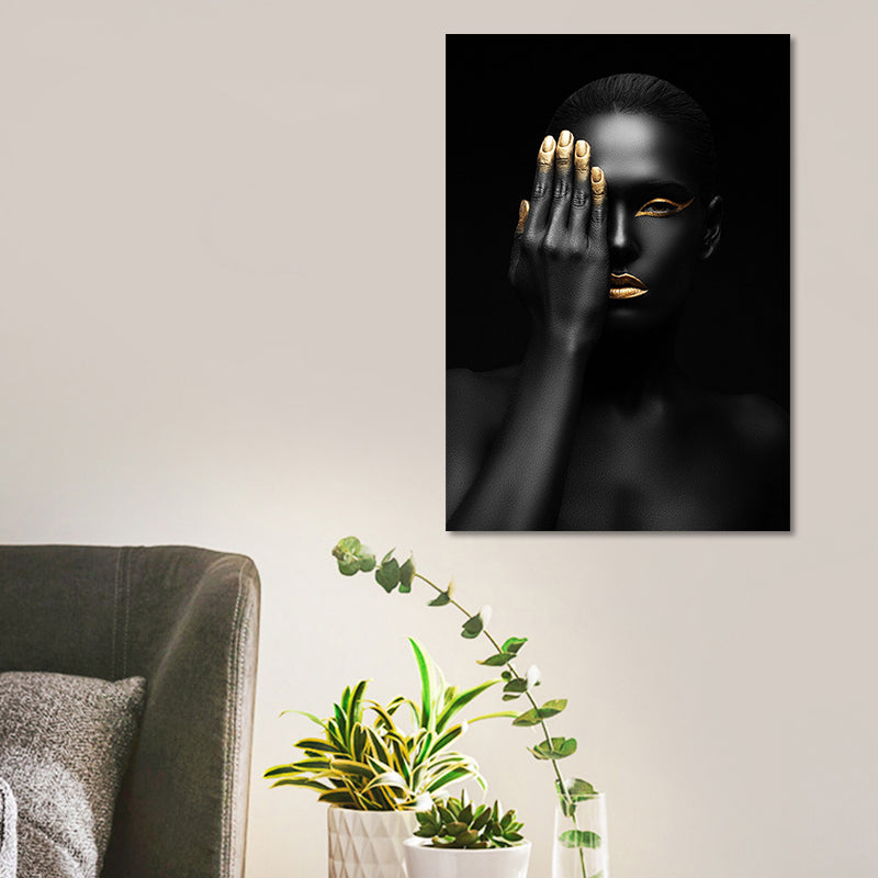 Beautiful African Female Model Canvas Living Room Fashion Wall Art in Black, Texture Clearhalo 'Arts' 'Canvas Art' 1654230