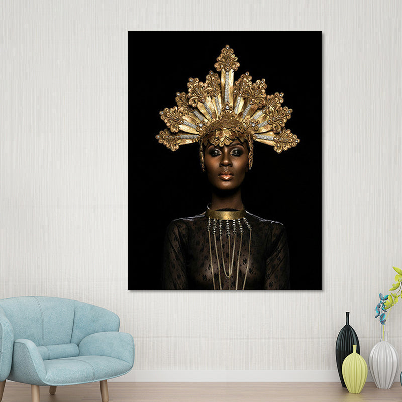 Fashion Crowned African Woman Art Print Glam Canvas Wall Decoration in Gold and Black Clearhalo 'Arts' 'Canvas Art' 1654254