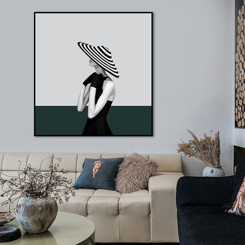 Contemporary Lady Square Canvas Print Dark Color Decorative Wall Art for Living Room Clearhalo 'Art Gallery' 'Canvas Art' 'Contemporary Art Gallery' 'Modern' Arts' 1656092