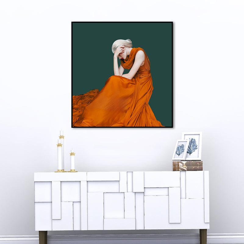 Contemporary Lady Square Canvas Print Dark Color Decorative Wall Art for Living Room Clearhalo 'Art Gallery' 'Canvas Art' 'Contemporary Art Gallery' 'Modern' Arts' 1656099