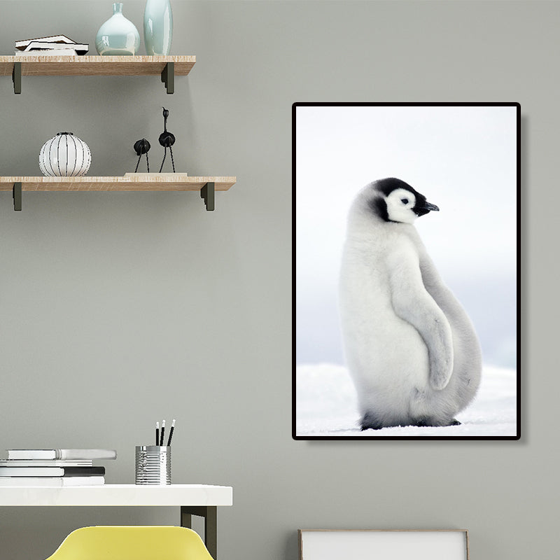 Textured Penguin Wall Art Print Canvas Contemporary Wall Decor for Childrens Bedroom Clearhalo 'Art Gallery' 'Canvas Art' 'Contemporary Art Gallery' 'Modern' Arts' 1656336
