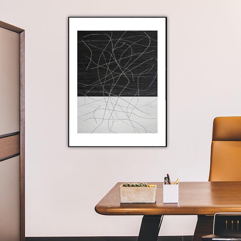 Minimalism Style Irregular Line Art in Black Textured Wall Print for Living Room Clearhalo 'Art Gallery' 'Canvas Art' 'Contemporary Art Gallery' 'Contemporary Art' 'Minimalism' 'Minimalist Art Gallery' 'Scandinavian' Arts' 1657144