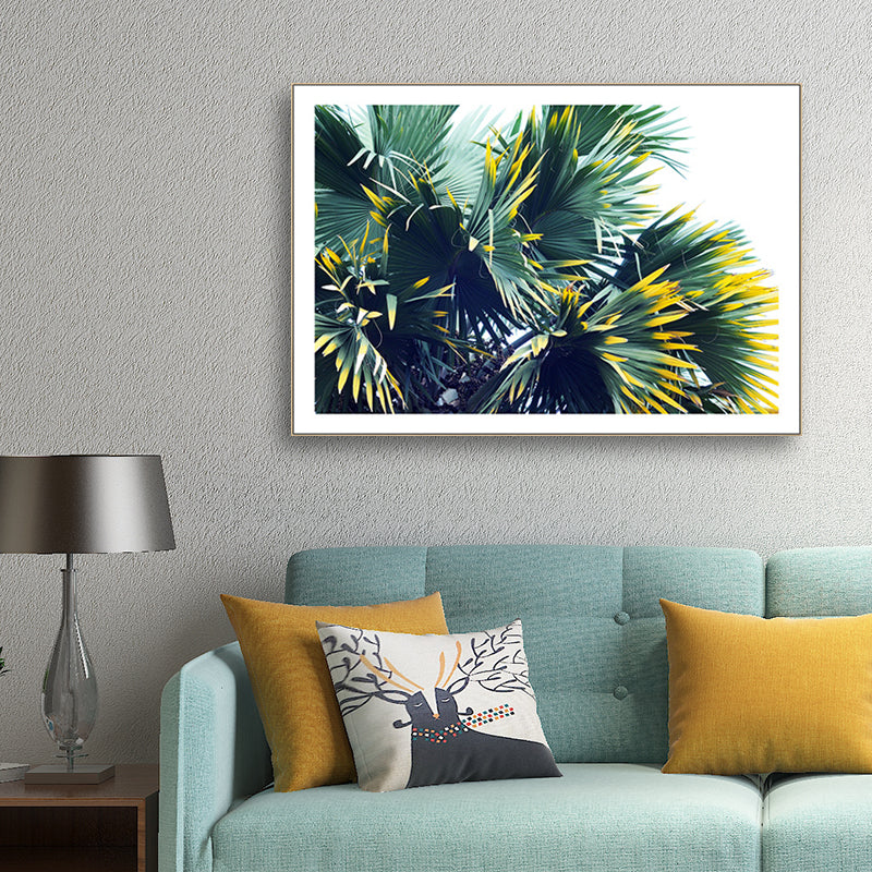 Tropical Palmetto Fan Wall Decor Green and White Botanical Canvas Art for Sitting Room Clearhalo 'Art Gallery' 'Canvas Art' 'Coastal Art Gallery' 'Nautical' Arts' 1657727