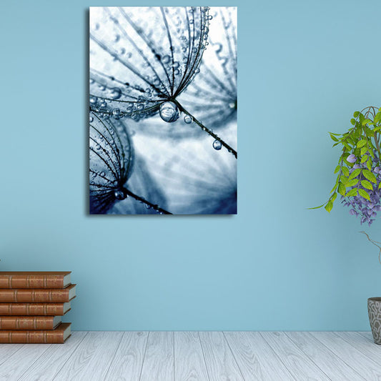 Leaf with Dew Canvas Art Nordic Textured Living Room Wall Decoration in Soft Color Clearhalo 'Arts' 'Canvas Art' 1657902