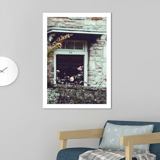 Green Rustic Art Print Photo Flower Blossom in Front of Stone House Wall Decor for Room Clearhalo 'Art Gallery' 'Canvas Art' 'Contemporary Art Gallery' 'Modern' Arts' 1658229