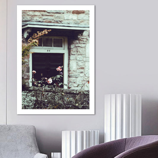 Green Rustic Art Print Photo Flower Blossom in Front of Stone House Wall Decor for Room Clearhalo 'Art Gallery' 'Canvas Art' 'Contemporary Art Gallery' 'Modern' Arts' 1658230
