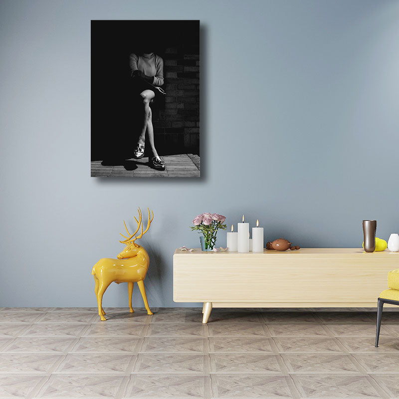 Photographs Modernist Canvas Wall Art Sitting Woman in Black, Multiple Size Options Black Clearhalo 'Art Gallery' 'Canvas Art' 'Contemporary Art Gallery' 'Modern' Arts' 1659205