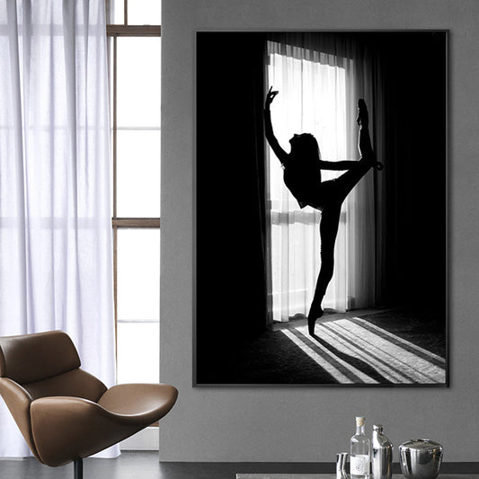 Dancing Girl Wrapped Canvas for Study Room Wall Art Decor in Black, Multiple Size Available Clearhalo 'Art Gallery' 'Canvas Art' 'Contemporary Art Gallery' 'Modern' Arts' 1659458