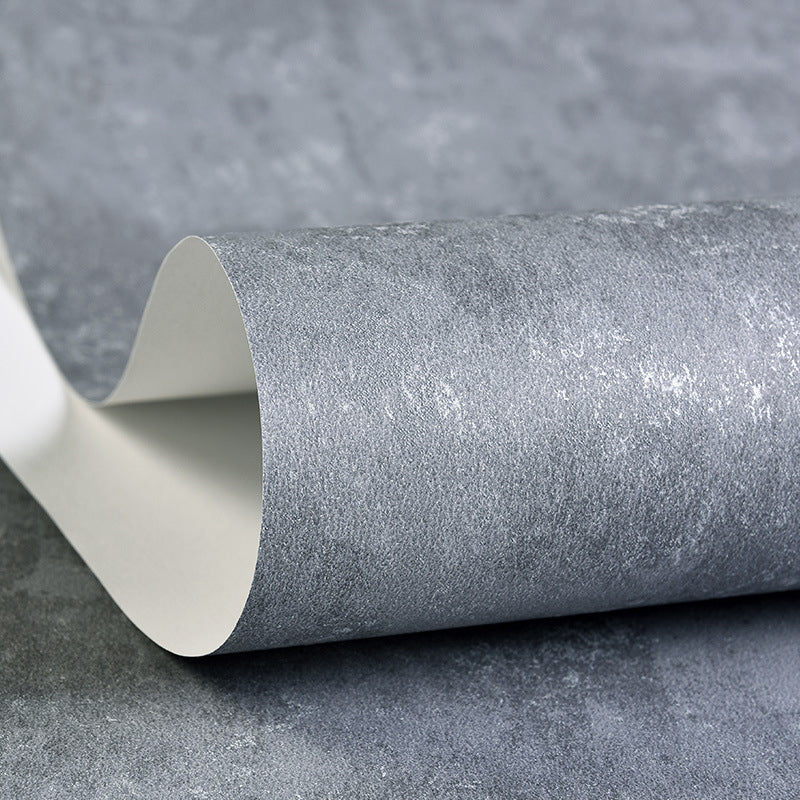 Unpasted Solid Wallpaper Roll Non-Woven Cloth Minimalist Wall Covering for Living Room Dark Gray 1 Set Clearhalo 'Modern wall decor' 'Modern' 'Wallpaper' Wall Decor' 1689472