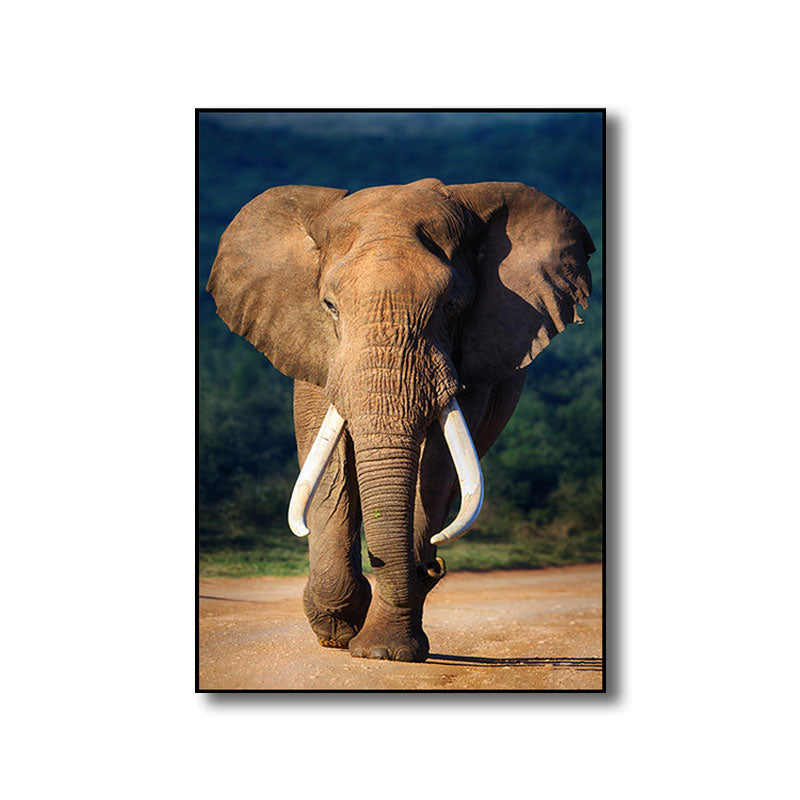 Contemporary Elephant Wrapped Canvas Dark Color Home Wall Art Decor for Living Room Clearhalo 'Art Gallery' 'Canvas Art' 'Kids' Arts' 1691464