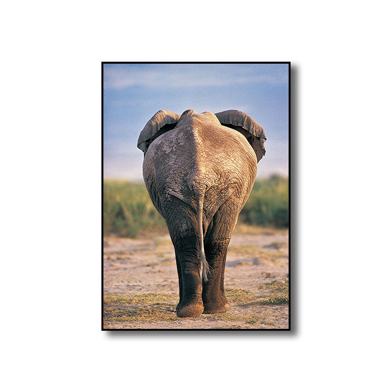 Contemporary Elephant Wrapped Canvas Dark Color Home Wall Art Decor for Living Room Clearhalo 'Art Gallery' 'Canvas Art' 'Kids' Arts' 1691471