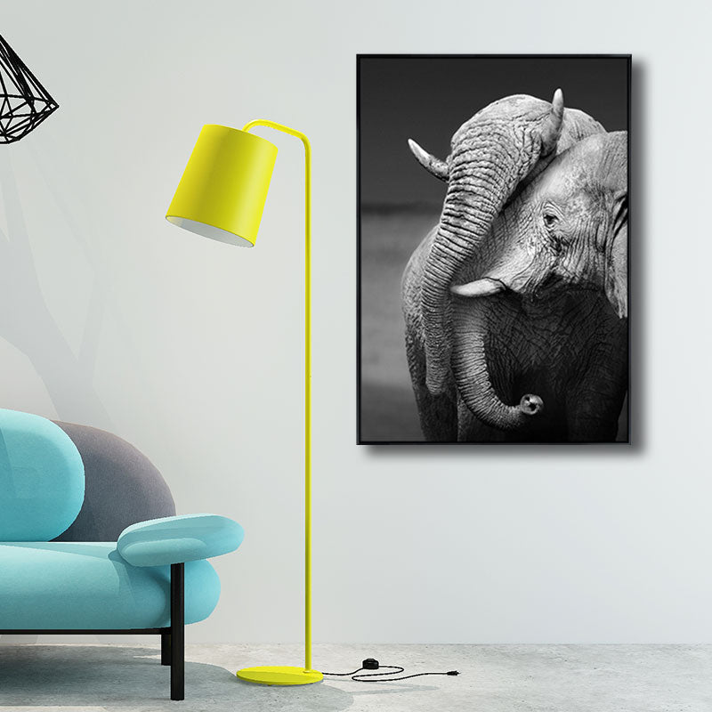 Canvas Decorative Painting Modern Elephant Family Wall Art Print in Black for Sitting Room Clearhalo 'Art Gallery' 'Canvas Art' 'Kids' Arts' 1691510
