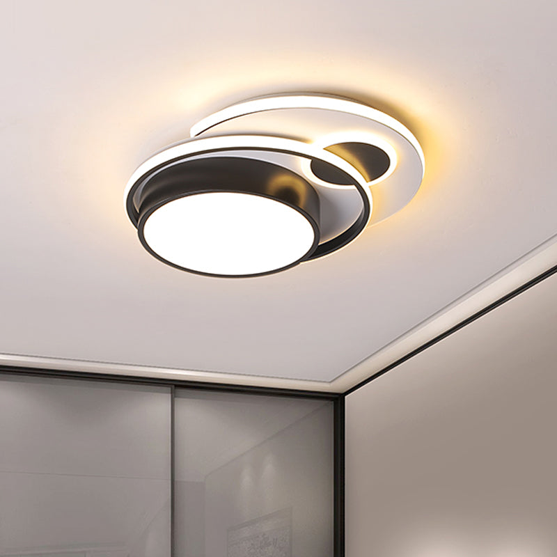 Acrylic Round Flush Mount Lamp Modern LED Black and White Flush Light Fixture for Bedroom Clearhalo 'Ceiling Lights' 'Close To Ceiling Lights' 'Close to ceiling' 'Flush mount' Lighting' 1694745
