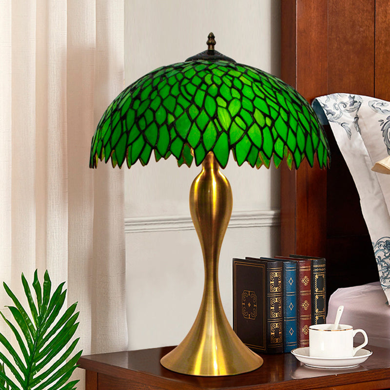 1 Light Leaf Dome Nightstand Lamp Tiffany Green Handcrafted Stained Glass Table Lighting Clearhalo 'Lamps' 'Table Lamps' Lighting' 1694860