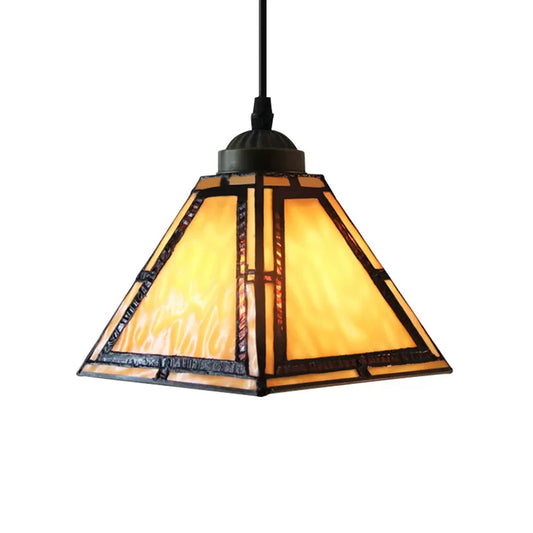 Stained Glass Amber Pendant Lamp Pyramid 1 Bulb Mission Hanging Light Kit for Kitchen Clearhalo 'Ceiling Lights' 'Chandeliers' 'Glass shade' 'Glass' 'Industrial' 'Middle Century Pendants' 'Pendant Lights' 'Pendants' 'Tiffany close to ceiling' 'Tiffany Pendants' 'Tiffany' Lighting' 169522