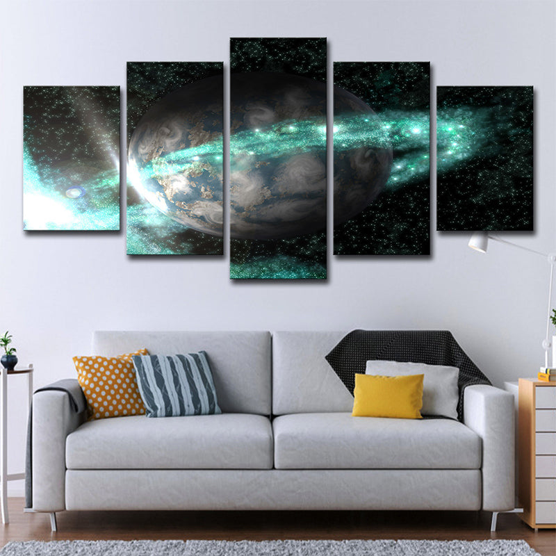 Galaxy Ringed Earth Wall Art Kids Style Canvas Wall Decor in Green and Black Green Clearhalo 'Art Gallery' 'Canvas Art' 'Kids' Arts' 1696152
