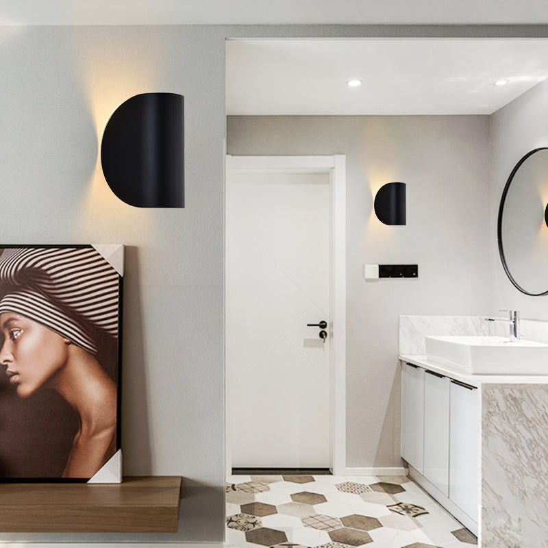 Folded Wall Sconce Light Simplicity Metal 1 Light Black/Grey/Silver Wall Mount Lighting for Bedroom Clearhalo 'Cast Iron' 'Glass' 'Industrial' 'Modern wall lights' 'Modern' 'Tiffany' 'Traditional wall lights' 'Wall Lamps & Sconces' 'Wall Lights' Lighting' 170347