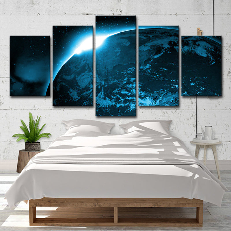 Cosmos the Earth Canvas Art Multi-Piece Sci-Fi Dining Room Wall Decor in Dark Blue Clearhalo 'Art Gallery' 'Canvas Art' 'Kids' Arts' 1705619