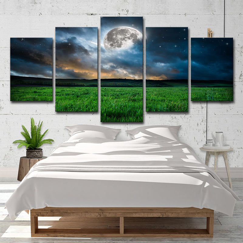 Green Meadow Landscape Wall Art Starry Moon Night Fictional Multi-Piece Canvas Print Green Clearhalo 'Art Gallery' 'Canvas Art' 'Kids' Arts' 1708120