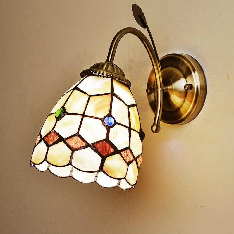Baroque Grid Dome Wall Lighting Ideas 1 Light Shell Wall Mounted Lamp in Gold with Arched Arm Clearhalo 'Art deco wall lights' 'Cast Iron' 'Glass' 'Industrial' 'Middle century wall lights' 'Modern' 'Tiffany wall lights' 'Tiffany' 'Traditional wall lights' 'Wall Lamps & Sconces' 'Wall Lights' Lighting' 1710368