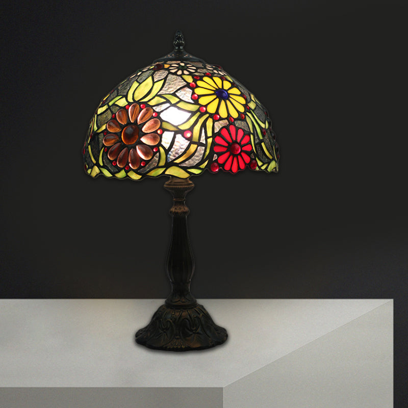 1-Bulb Bowl Table Lamp Mediterranean Green Finish Hand Cut Glass Night Lighting with Flower Pattern Clearhalo 'Lamps' 'Table Lamps' Lighting' 1710911