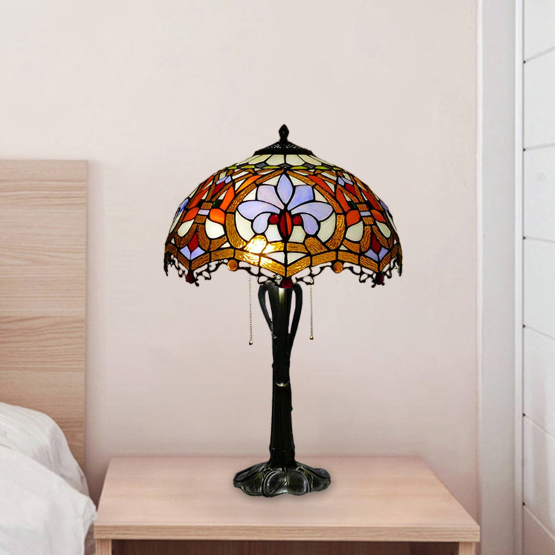 Cone/Dome Nightstand Lighting Victorian Cut Glass 2-Head Gold Pull Chain Table Lamp with Blossom Pattern Clearhalo 'Lamps' 'Table Lamps' Lighting' 1710963