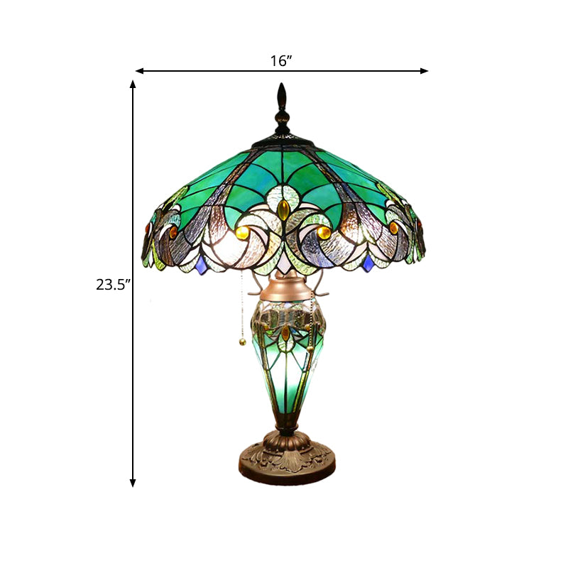 Green 3 Lights Task Lighting Mediterranean Hand Cut Glass Scalloped Dome Night Lamp with Teardrop Base Clearhalo 'Lamps' 'Table Lamps' Lighting' 1711005