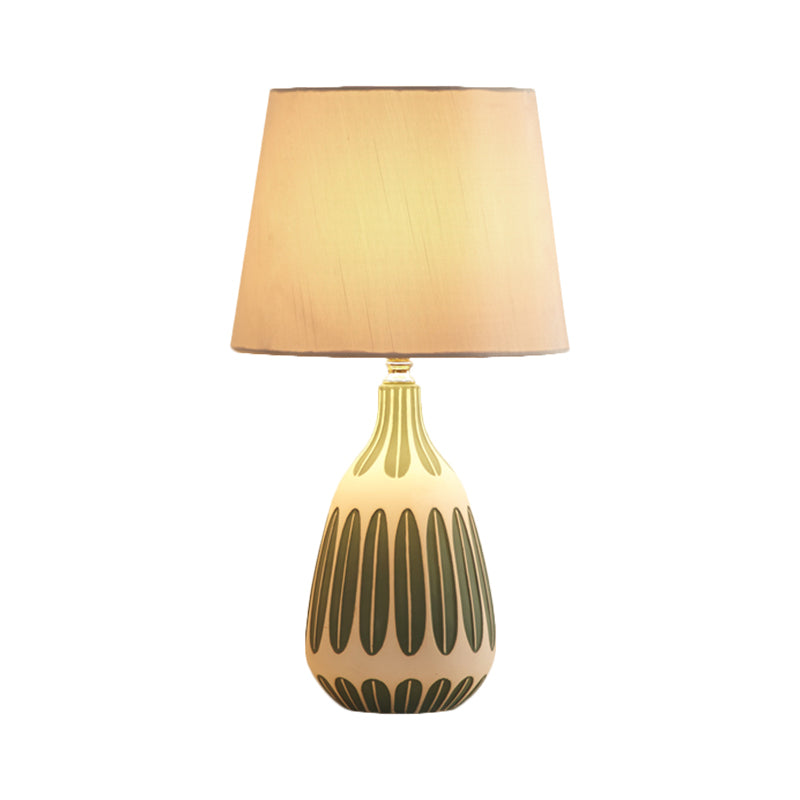 Scandinavian 1 Head Table Light Pink/Green/Purple Barrel Nightstand Lamp with Fabric Shade for Bedside Clearhalo 'Lamps' 'Table Lamps' Lighting' 1711120