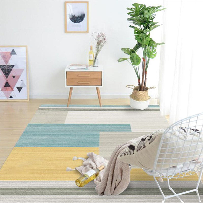 Minimalist Colorblock Geometric Pattern Rug Polyester Rug Anti-Slip Backing Pet Friendly Washable Carpet for Living Room Light Gray Clearhalo 'Area Rug' 'Modern' 'Rugs' Rug' 1715882
