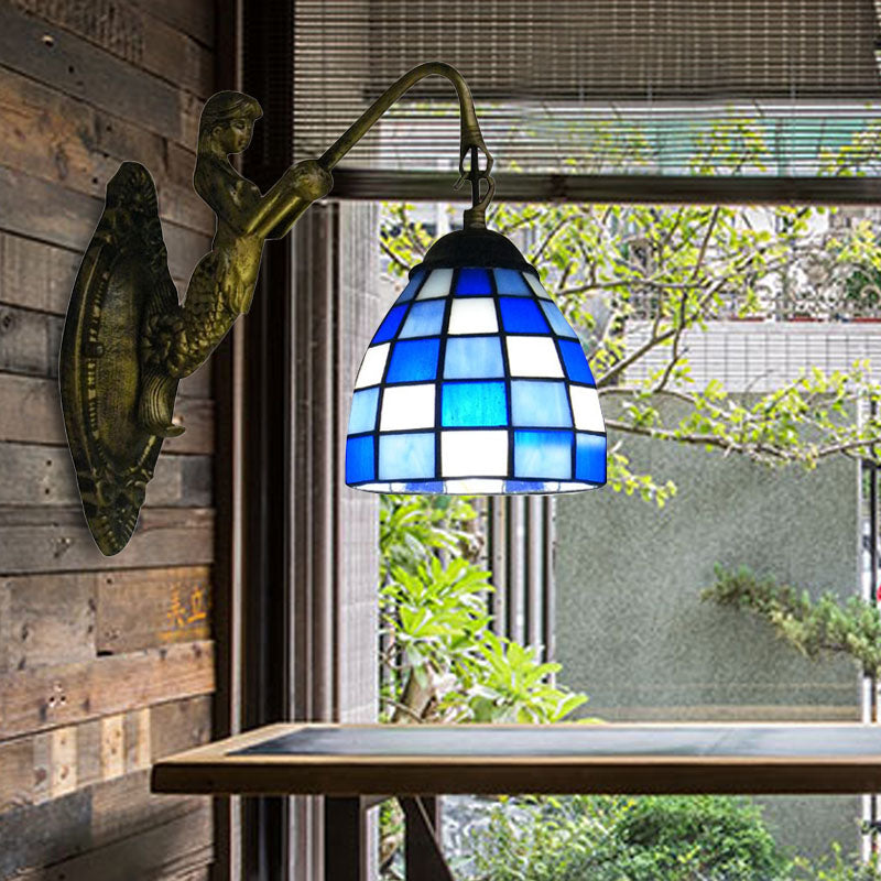 1 Head Wall Light Fixture Tiffany Grid Patterned Blue/Green Glass Sconce Light for Hallway Clearhalo 'Industrial' 'Middle century wall lights' 'Tiffany wall lights' 'Tiffany' 'Wall Lamps & Sconces' 'Wall Lights' Lighting' 172250