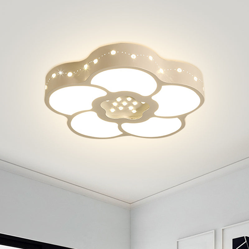 Simplicity Flower/Moon Flush Mount Faceted Crystal LED Bedroom Ceiling Light Fixture in Chrome Chrome Flower Clearhalo 'Ceiling Lights' 'Close To Ceiling Lights' 'Close to ceiling' 'Flush mount' Lighting' 1723226