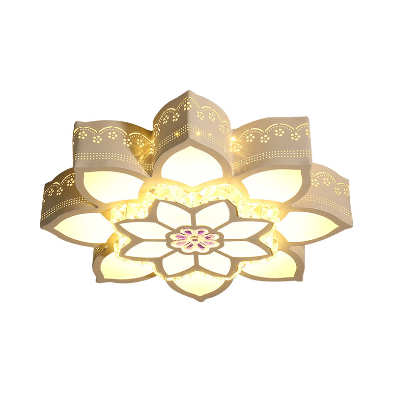 Hand-Cut Crystal Lotus Flush Mount Modernism LED White Close to Ceiling Lighting Clearhalo 'Ceiling Lights' 'Close To Ceiling Lights' 'Close to ceiling' 'Flush mount' Lighting' 1723372