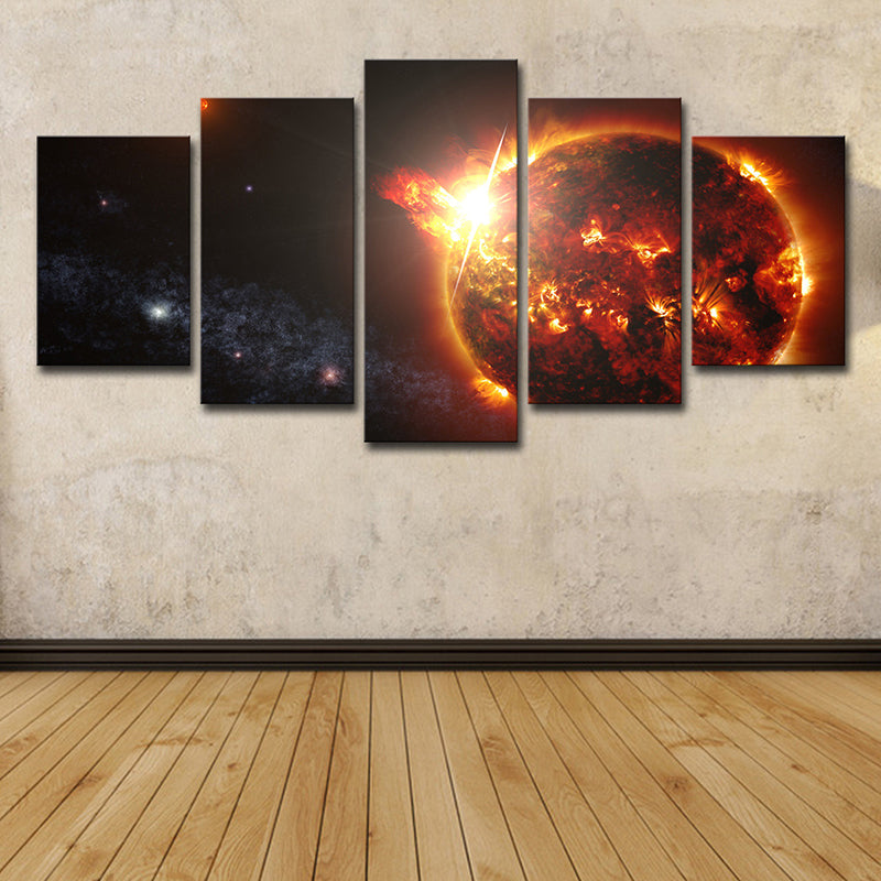 Exploding Planet Wall Art Decor Sci-Fi Splendid Universe Scene Canvas Print in Orange Yellow-Red Clearhalo 'Art Gallery' 'Canvas Art' 'Kids' Arts' 1726748