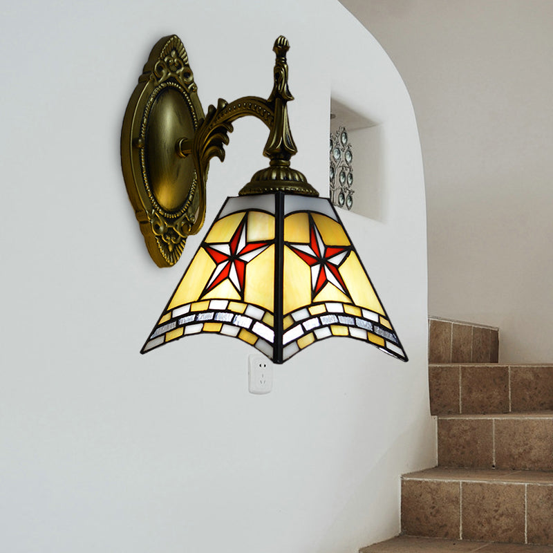1 Light Star Wall Lighting Stained Glass Handmade Mission Sconce Lamp for Corridor Clearhalo 'Industrial' 'Middle century wall lights' 'Tiffany wall lights' 'Tiffany' 'Wall Lamps & Sconces' 'Wall Lights' Lighting' 174081