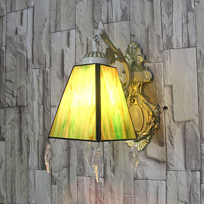 Geometric Wall Sconce Tiffany Style Stained Glass 1 Light Wall Sconce Lamp Fixture with Leaf Pendant in Amber/Green/Clear Clearhalo 'Industrial' 'Middle century wall lights' 'Tiffany wall lights' 'Tiffany' 'Wall Lamps & Sconces' 'Wall Lights' Lighting' 174612