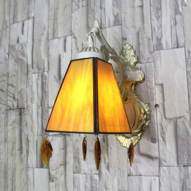 Geometric Wall Sconce Tiffany Style Stained Glass 1 Light Wall Sconce Lamp Fixture with Leaf Pendant in Amber/Green/Clear Amber Clearhalo 'Industrial' 'Middle century wall lights' 'Tiffany wall lights' 'Tiffany' 'Wall Lamps & Sconces' 'Wall Lights' Lighting' 174614