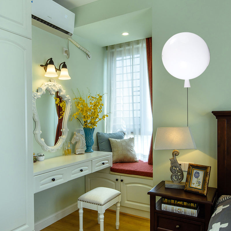 Creative Balloon Shaped Wall Sconce One Bulb Glass Wall Light for Baby Bedroom Corridor White Clearhalo 'Wall Lamps & Sconces' 'Wall Lights' Lighting' 175017