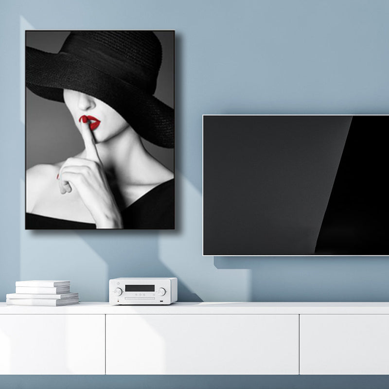 Glam Photo Model Canvas Art Dark Color Fashion Wall Decor for Girls Bedroom, Textured Clearhalo 'Arts' 'Canvas Art' 1761454