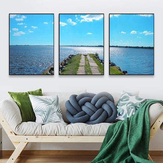 Blue and Green Tropix Canvas Art Photo Road to the Sea Wall Decor for Living Room Clearhalo 'Art Gallery' 'Canvas Art' 'Contemporary Art Gallery' 'Modern' Arts' 1761929